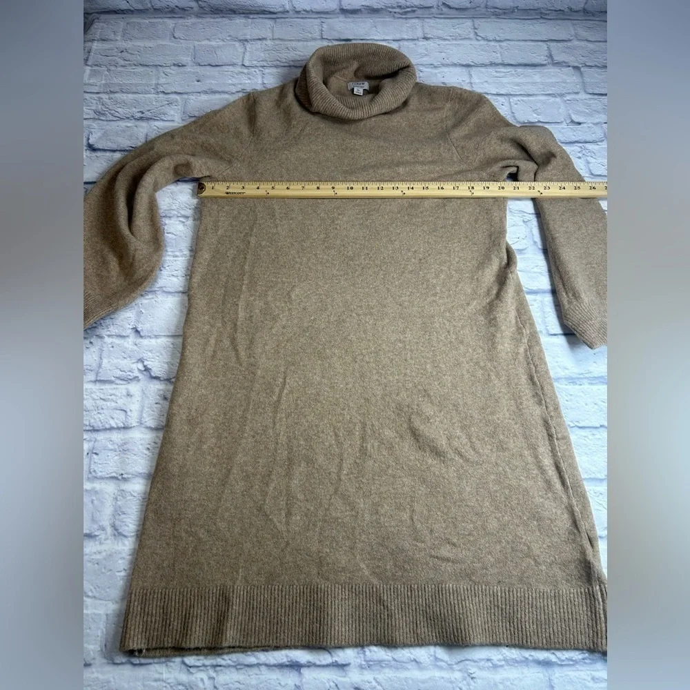 J. Crew Tan Turtleneck Sweater Dress. Size XL. Minimalism. Wear With Boots.